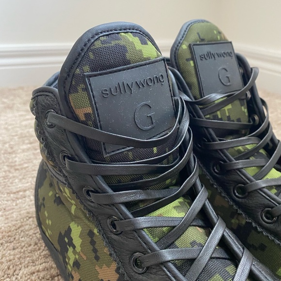 Sully Wong limited Canadian army camo sneakers - Picture 2 of 4